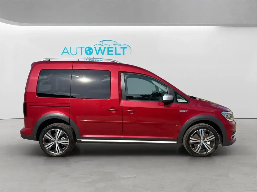 Gebraucht VW Caddy 150 PS (110 kW) 2018 Rot Van / Kleinbus