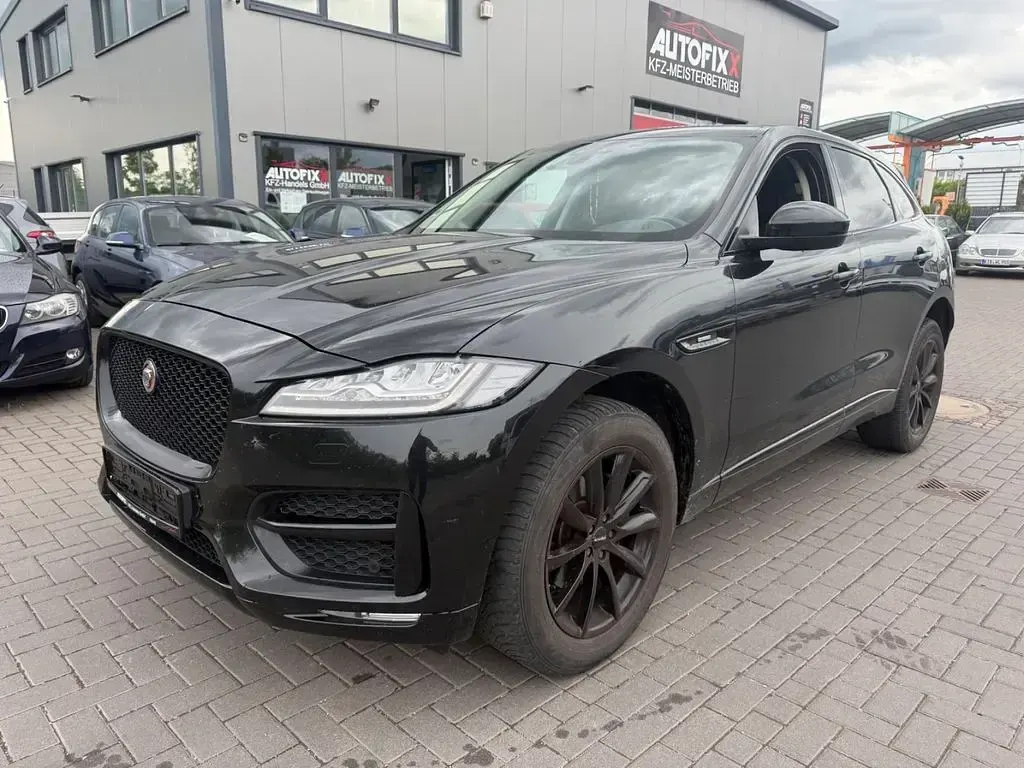 Gebraucht Jaguar F-Pace R-Sport 179 PS (131 kW) 2020 Schwarz SUV