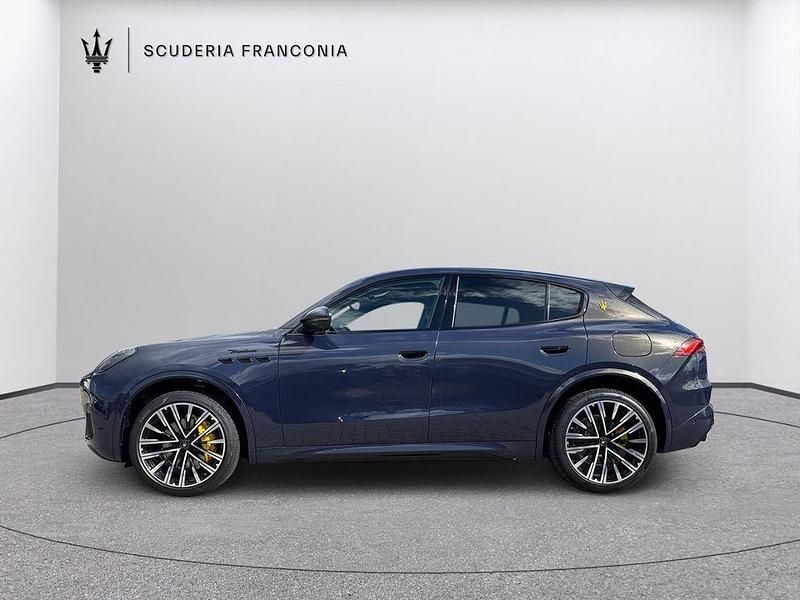 Neu Maserati Grecale 330 PS (242 kW) 2026 Night interaction SUV