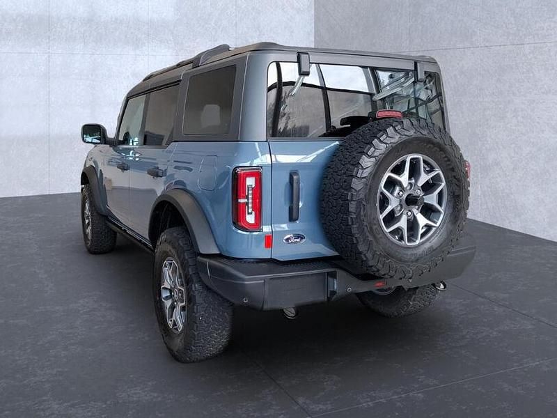 Gebraucht Ford Bronco 334 PS (245 kW) 2023 Azure gray/aura blue SUV