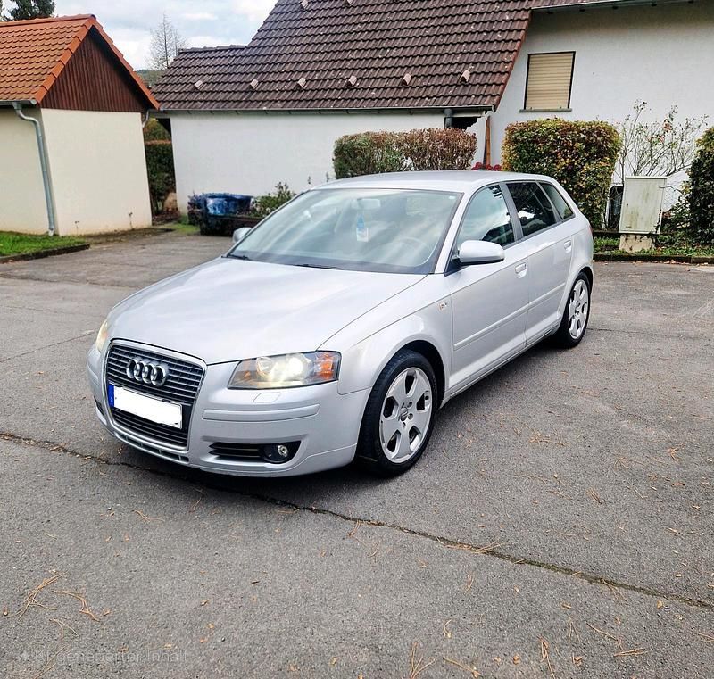 Grau Gebraucht 2005 Audi A3 Limousine | 2.990 € (Fairer Preis) - Bild 1/4