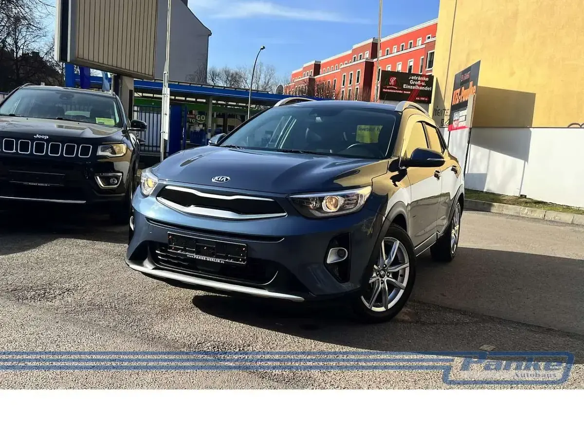 Gebraucht Kia Stonic Spirit 120 PS (88 kW) 2018 Blau SUV