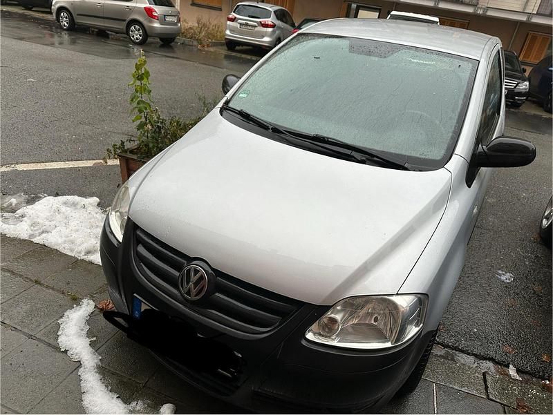 Silber Gebraucht 2006 VW Fox Kleinwagen | 999 € (Superpreis) - Bild 1/4
