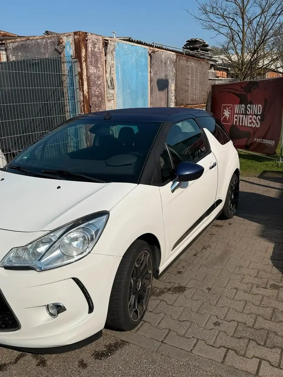 Gebraucht Citroën DS3 Cabriolet 156 PS (114 kW) 2013 Weiß Cabrio