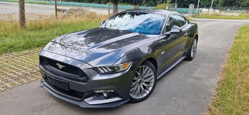Grau Gebraucht 2016 Ford Mustang GT Coupé | 32.700 € (Guter Preis) - Bild 1/4