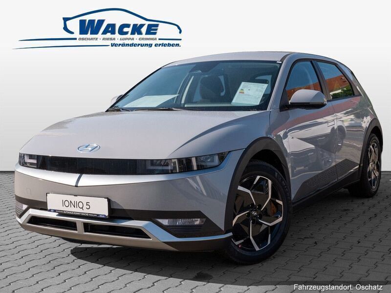Farbe: grau Neu 2024 Hyundai Ioniq 5 Basis SUV | 41.870 € (Fairer Preis) - Bild 1/4