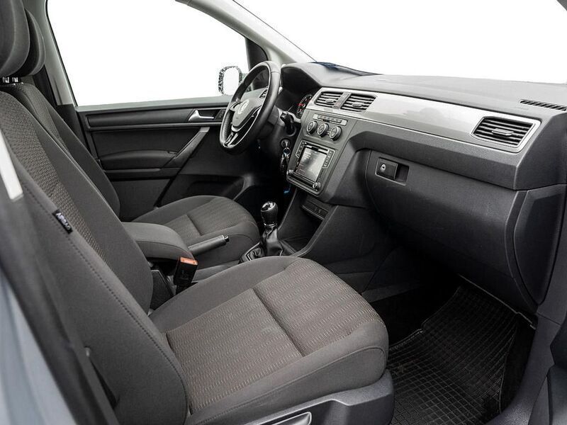 Gebraucht VW Caddy Comfortline 102 PS (75 kW) 2020 Reflexsilber Van / Kleinbus