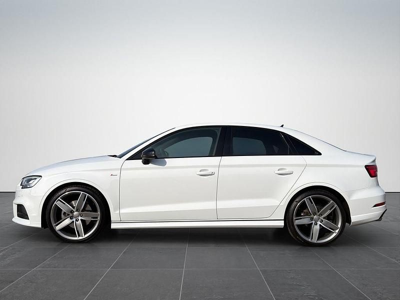 Gebraucht Audi A3 Sport 190 PS (139 kW) 2020 Weiß Limousine