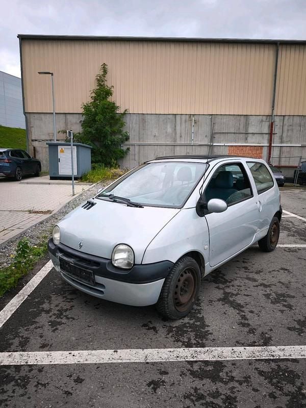 Silber Gebraucht 2002 Renault Twingo Kleinwagen | 850 € (Guter Preis) - Bild 1/4