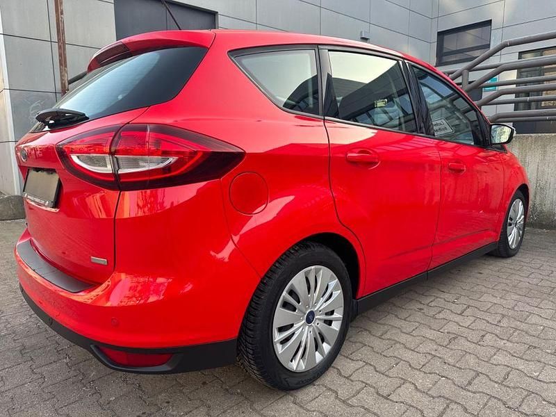Gebraucht Ford C-MAX Cool & Connect 125 PS (91 kW) 2017 Rot Van / Kleinbus