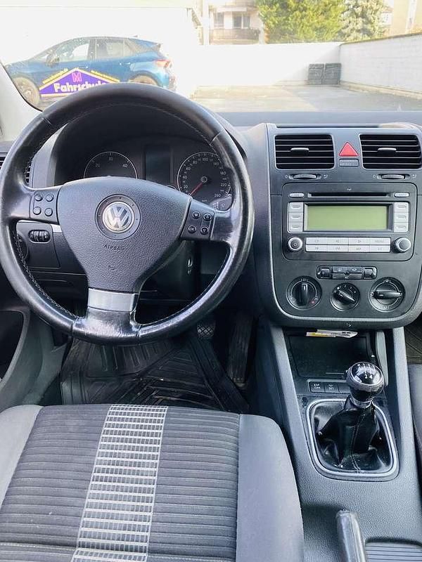 Gebraucht VW Golf VI 105 PS (77 kW) 2008 Kleinwagen