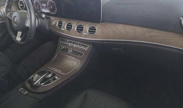 Gebraucht Mercedes E400 333 PS (244 kW) 2018 Weiß metallic