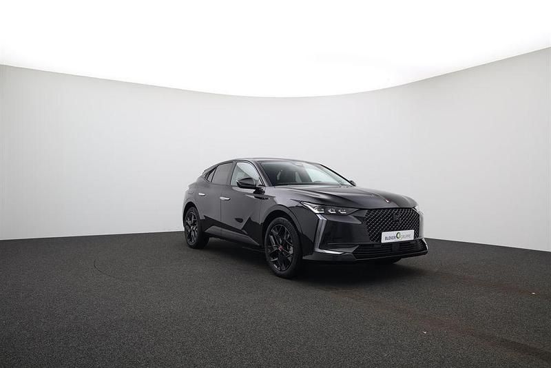 Perlaneraschwarz Gebraucht 2023 DS Automobiles DS4 Performance Line Plus Limousine | 30.490 € (Fairer Preis) - Bild 1/4