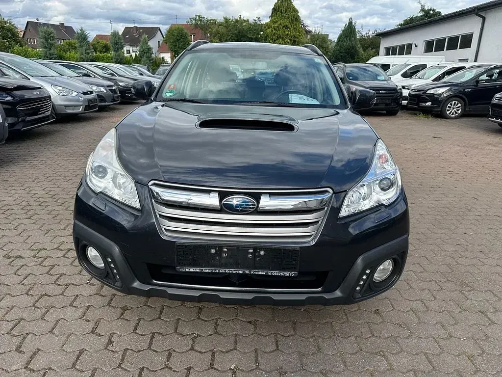 Gebraucht Subaru Outback 150 PS (110 kW) 2014 Grau Kombi