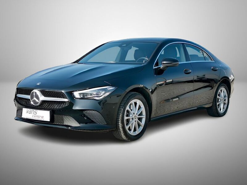 Schwarz Gebraucht 2023 Mercedes CLA250e Limousine | 31.642 € (Guter Preis) - Bild 1/3