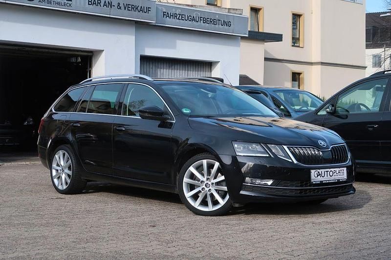 Schwarz Gebraucht 2019 Skoda Octavia Kombi | 13.950 € (Guter Preis) - Bild 1/4