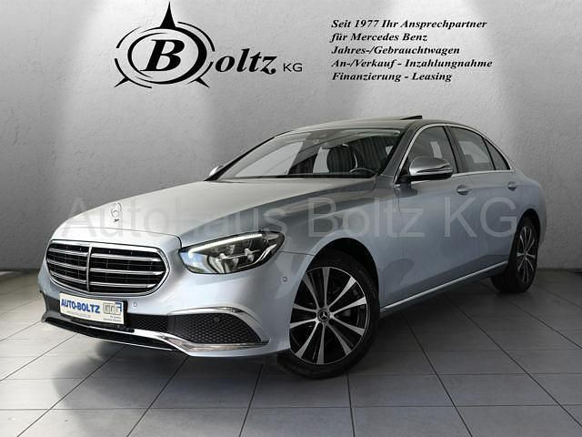 Silber Gebraucht 2023 Mercedes E200 Avantgarde Limousine | 41.500 € (Guter Preis) - Bild 1/2