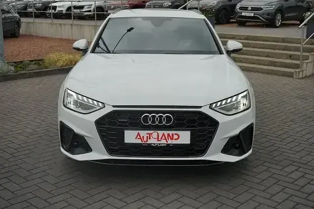 Gebraucht Audi A4 Sport 265 PS (194 kW) 2023 Gletscherweiß metallic Kombi
