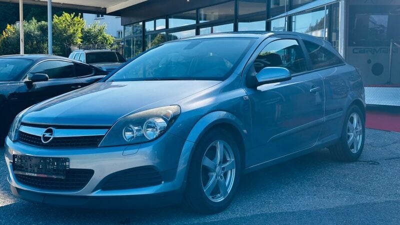 Silber Gebraucht 2008 Opel Astra GTC Edition Coupé | 1.499 € (Guter Preis) - Bild 1/4