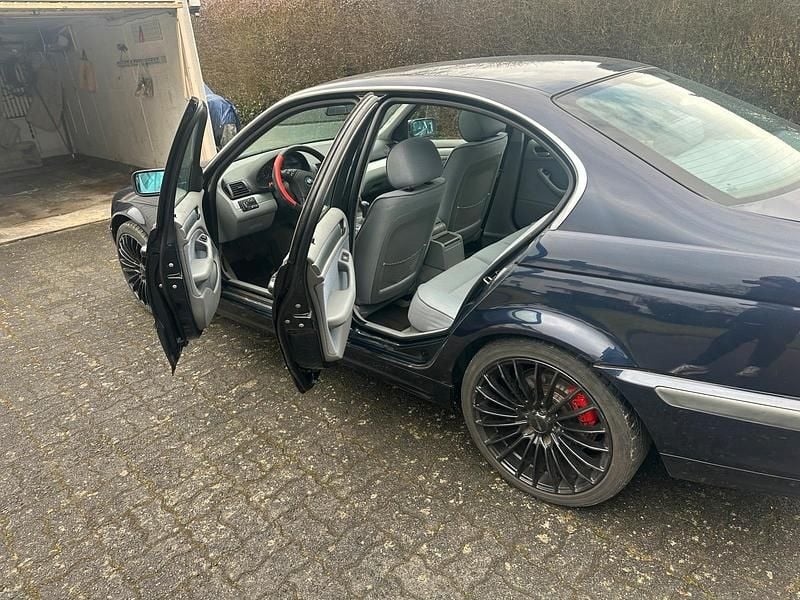 Gebraucht BMW 320 150 PS (110 kW) 1999 Blau Limousine
