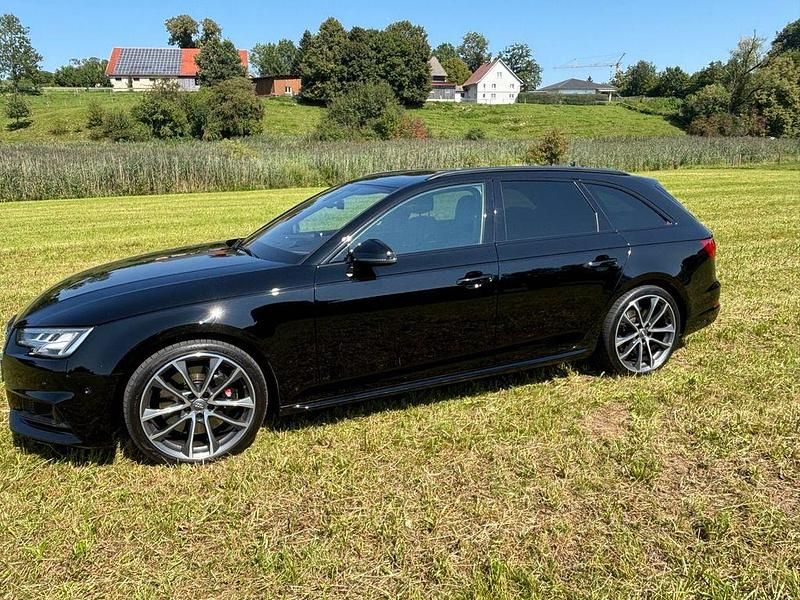 Schwarz Gebraucht 2017 Audi S4 Ambiente Kombi | 32.499 € (Fairer Preis) - Bild 1/4