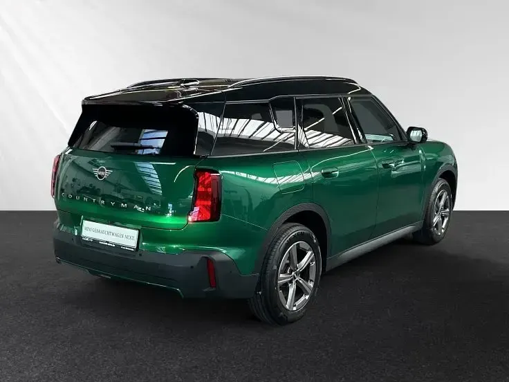 Gebraucht Mini Countryman 170 PS (125 kW) 2025 British racing green iv metallic SUV