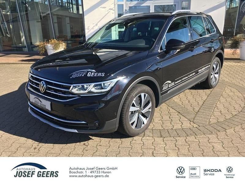 Schwarz Gebraucht 2022 VW Tiguan Elegance SUV | 35.259 € (Fairer Preis) - Bild 1/4