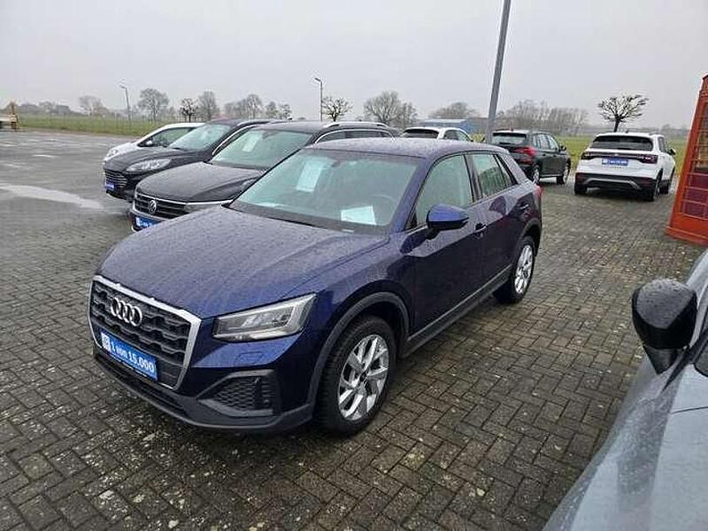Gebraucht Audi Q2 Comfort 110 PS (80 kW) 2022 Navarrablau (metallic) SUV
