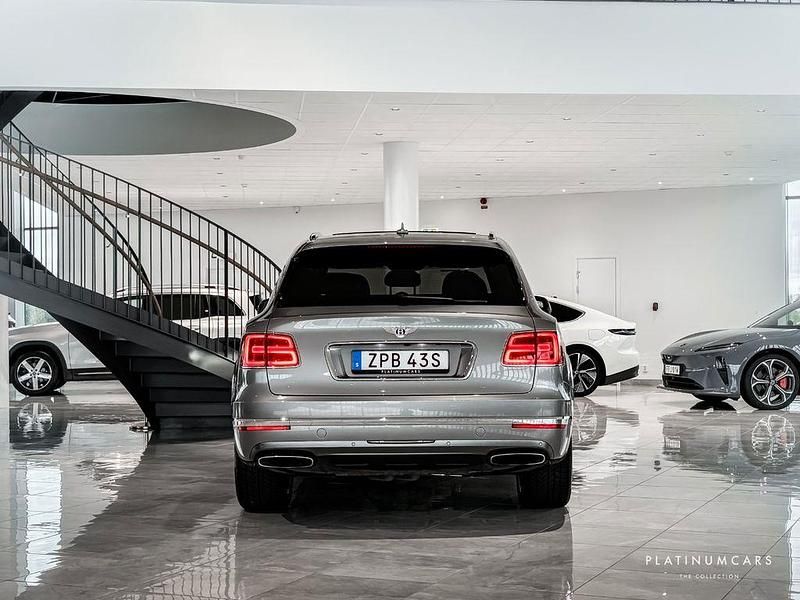 Gebraucht Bentley Bentayga 608 PS (447 kW) 2017 Silber SUV
