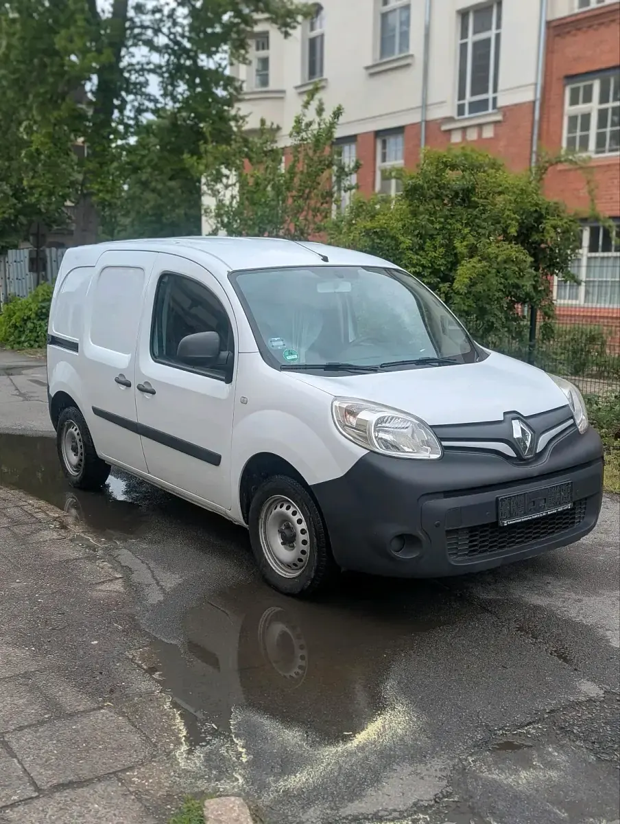 Gebraucht Renault Kangoo 110 PS (80 kW) 2019 Weiß Van / Kleinbus