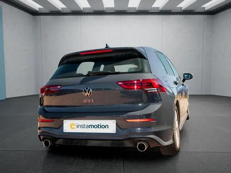Gebraucht VW Golf VIII GTI 265 PS (194 kW) 2024 Grau Kleinwagen