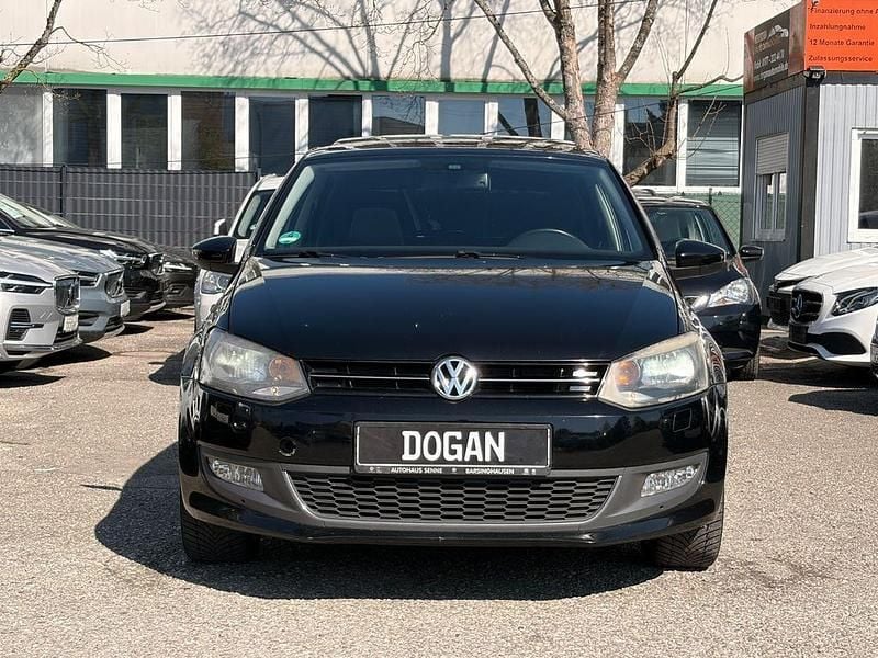 Używany VW Polo Match 90 KM (66 kW) 2012 Czarny Hatchback