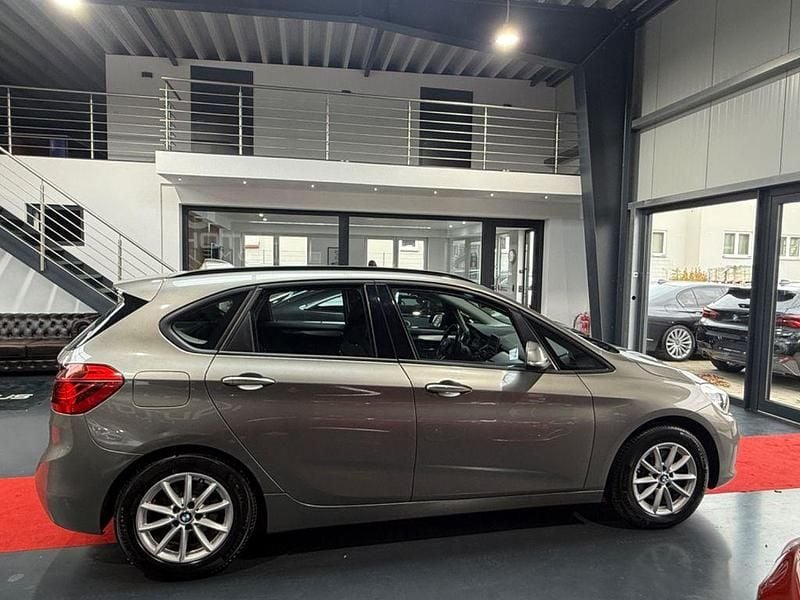 Gebraucht BMW 218 136 PS (100 kW) 2015 Silber Kombi