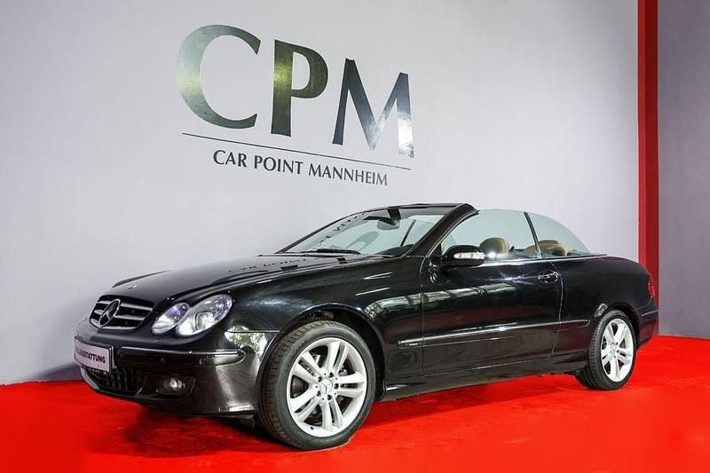 Gebraucht Mercedes CLK200 Avantgarde 184 PS (135 kW) 2007 Schwarz Cabrio