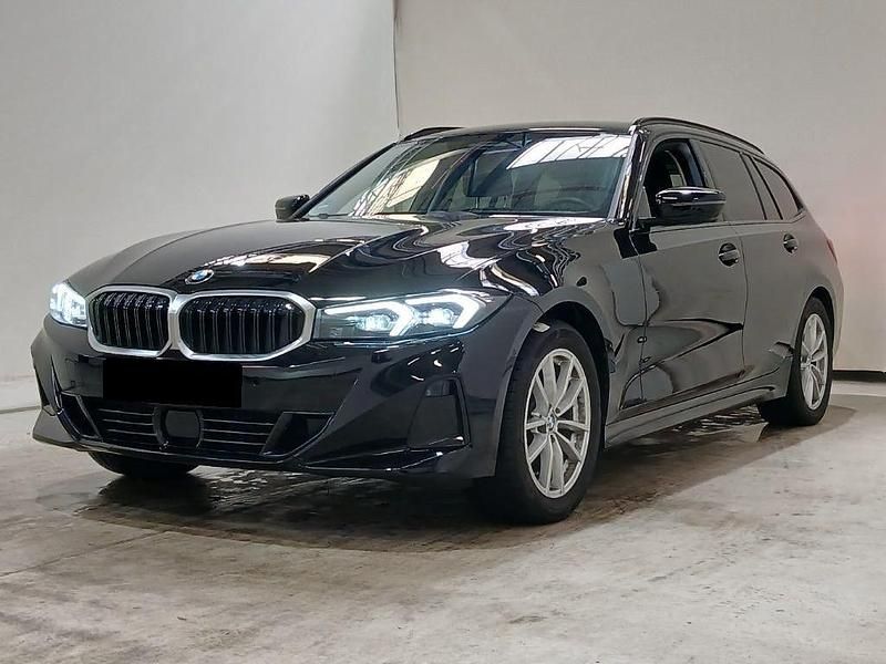 Gebraucht BMW 320 Shadowline 190 PS (139 kW) 2024 Schwarzkeine angabe Kombi