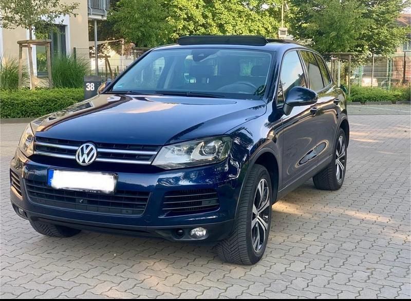 Blau Gebraucht 2014 VW Touareg SUV | 15.500 € (Superpreis) - Bild 1/4