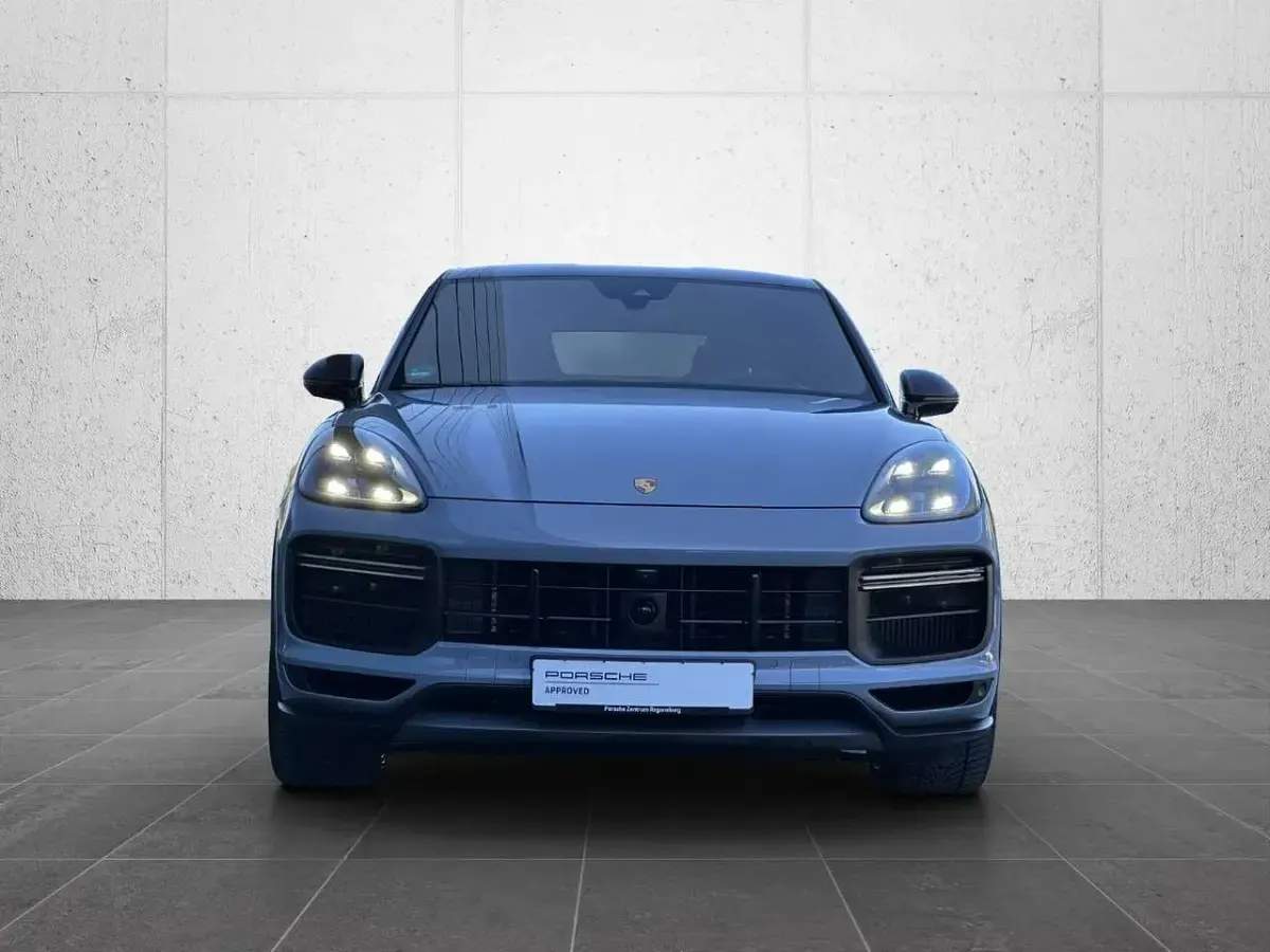 Gebraucht Porsche Cayenne Turbo GT 640 PS (470 kW) 2023 Arktikgrau SUV