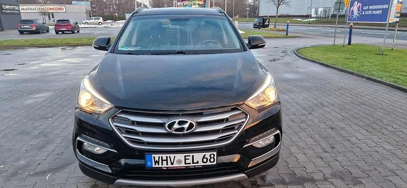Gebraucht Hyundai Santa Fe 150 PS (110 kW) 2017 Schwarz SUV
