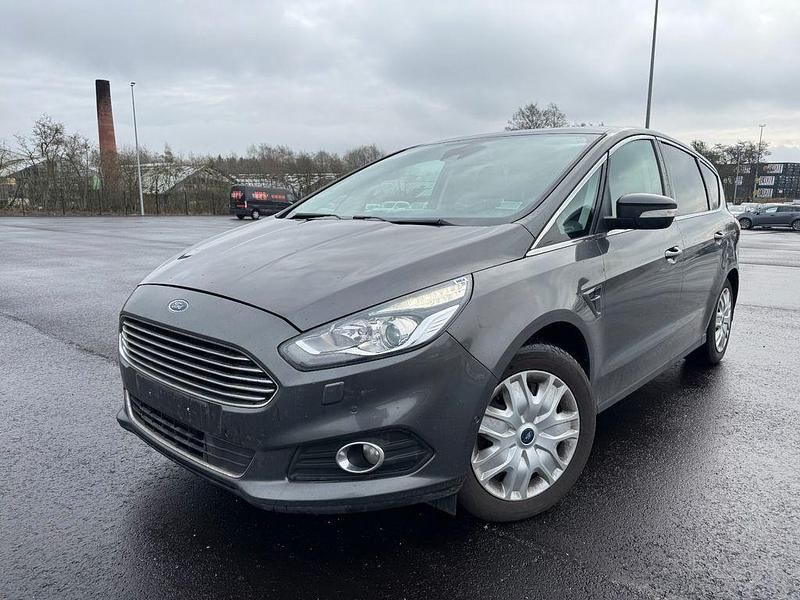 Gebraucht Ford S-MAX Titanium 239 PS (175 kW) 2016 Grau Van / Kleinbus