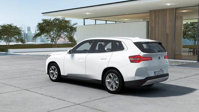 Gebraucht BMW X3 Sport Line 197 PS (144 kW) 2024 Alpinweiß SUV