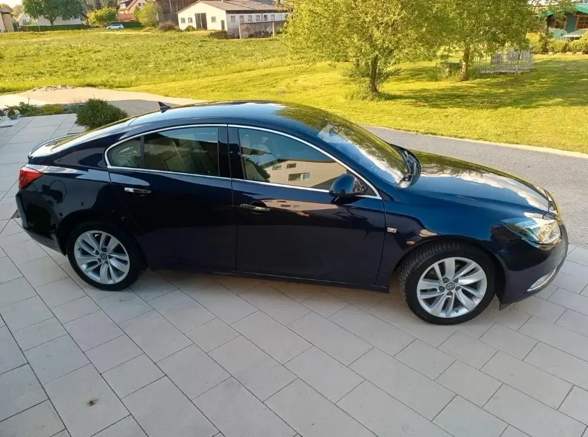Brugt Opel Insignia 179 HK (131 kW) 2012 Blå Sedan