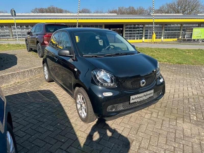 Gebraucht Smart ForFour Basis 71 PS (52 kW) 2019 Schwarz Kleinwagen