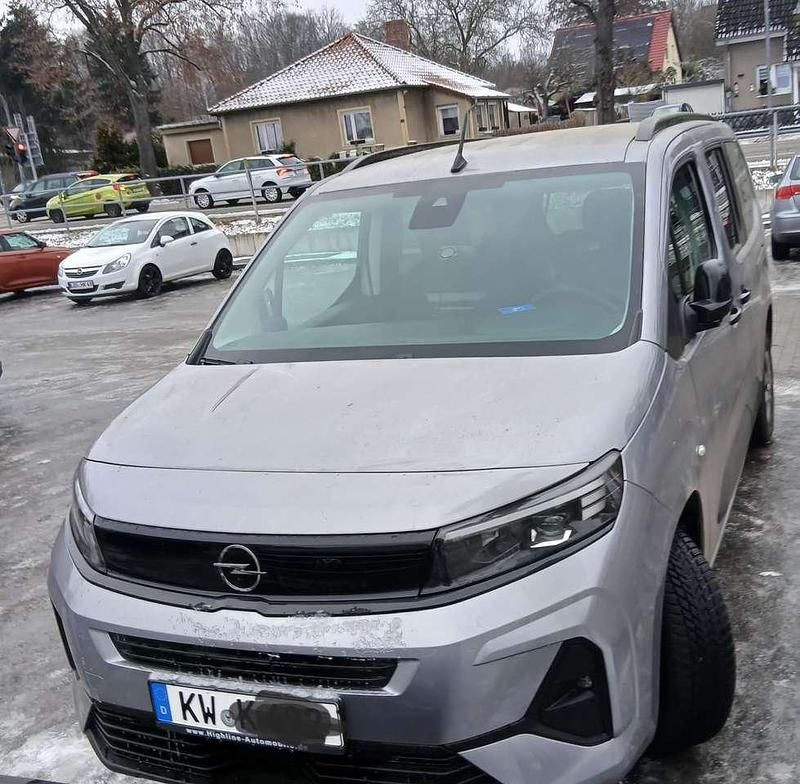 Gebraucht Opel Combo Life 110 PS (80 kW) 2025 Kombi