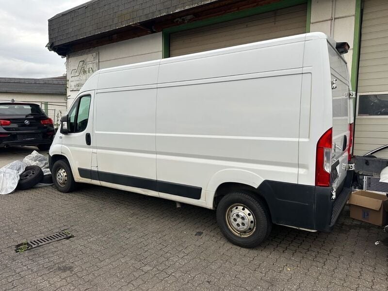 Weiß Gebraucht 2021 Citroën Jumper Van / Kleinbus | 12.990 € (Superpreis) - Bild 1/4
