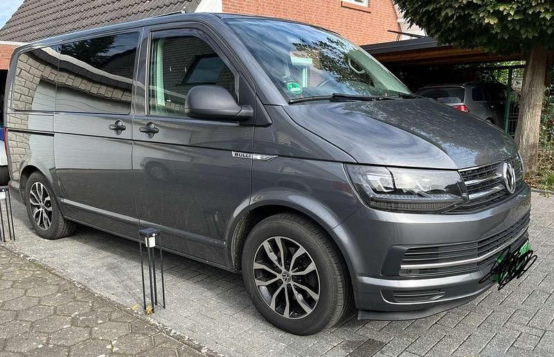Second-hand VW T6 150 CP (110 kW) 2017 Gri Van