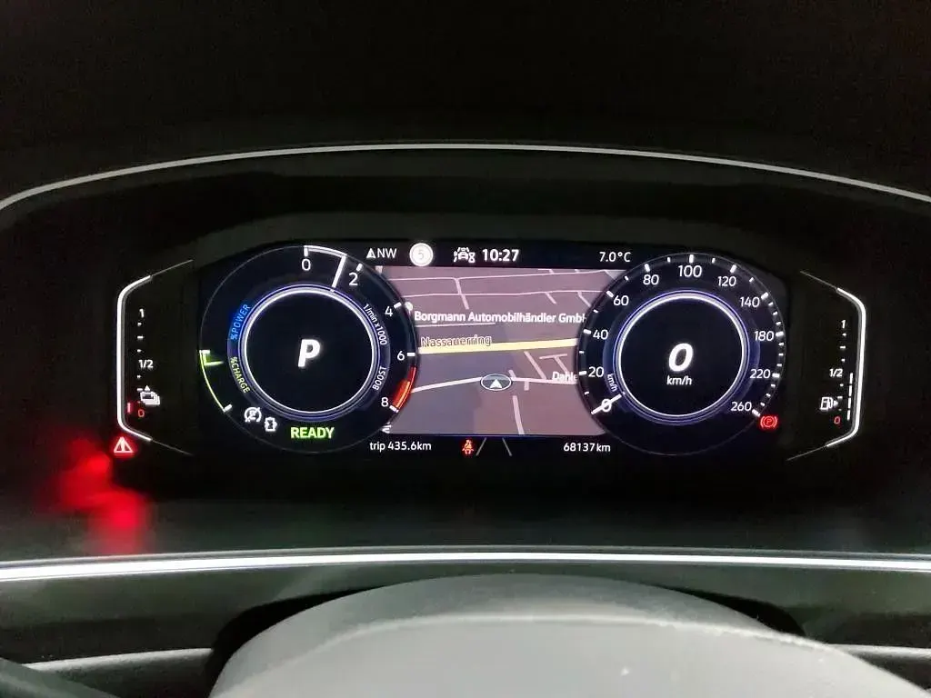 Gebraucht VW Tiguan 150 PS (110 kW) 2022 Grau SUV