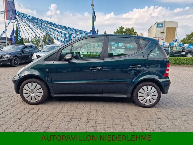 Grün Gebraucht 2003 Mercedes A140 Classic Van / Kleinbus | 4.990 € - Bild 1/4