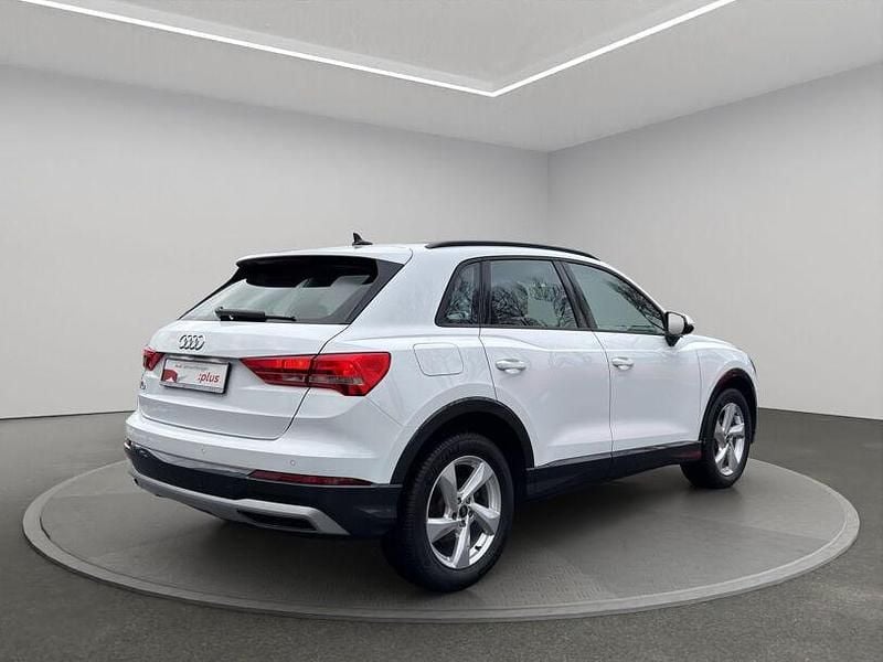 Gebraucht Audi Q3 Advanced 150 PS (110 kW) 2023 Arkonaweiß SUV