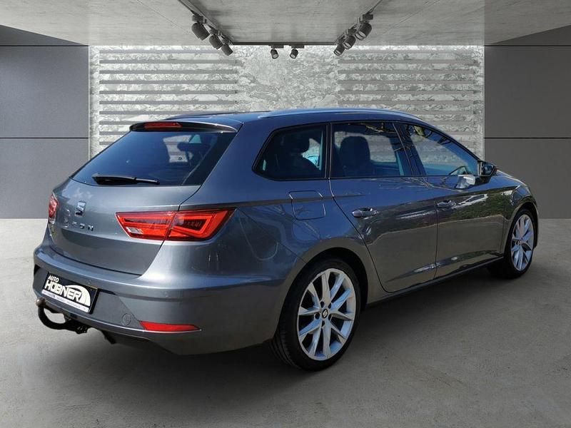 Gebraucht Seat Leon ST FR 125 PS (91 kW) 2018 Pirineos grau Kombi
