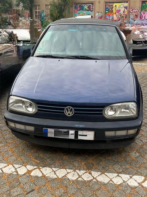 Blau Gebraucht 1996 VW Golf Cabriolet Cabrio | 599 € (Superpreis) - Bild 1/4